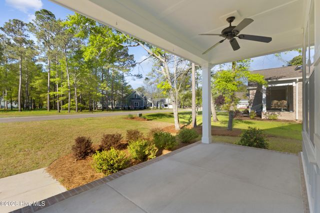 564 Hearthside Drive SE, Bolivia, NC 28422