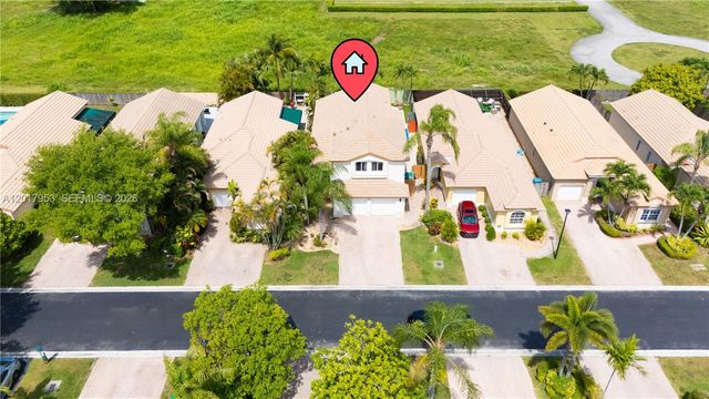 2940 NW 99th Pl, Doral, FL 33172