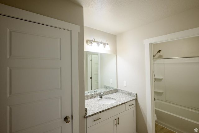 8078 N CLYDESDALE DR, Eagle Mountain, UT 84005