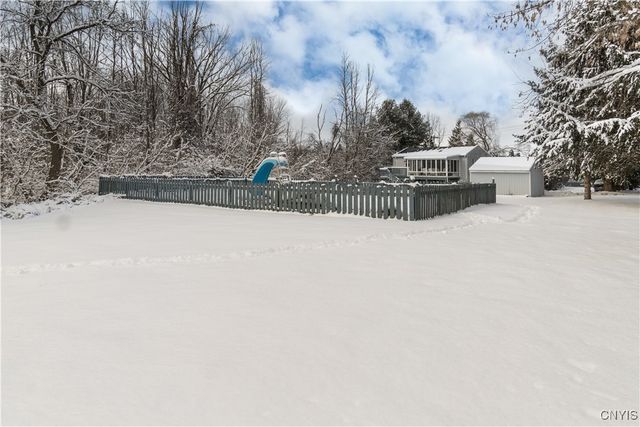 2738 Warners Road, Van Buren, NY 13164