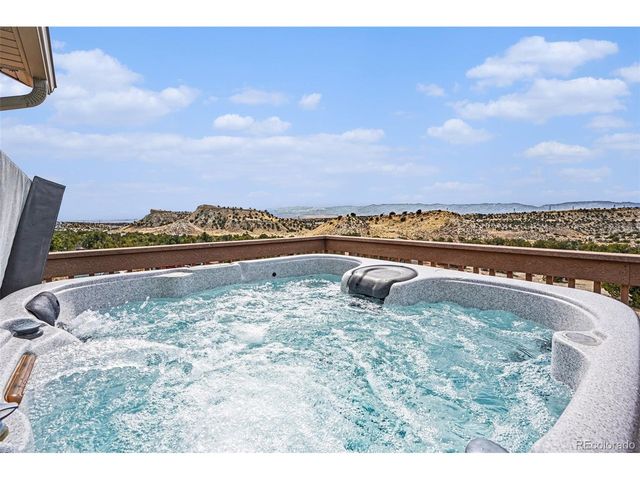 459 Bowie Rd, Penrose, CO 81240