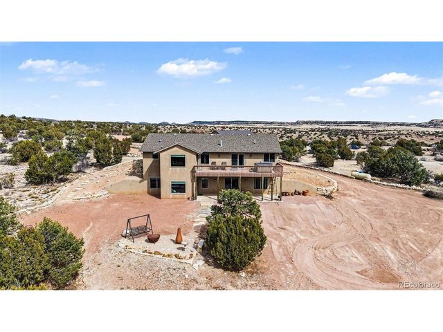 459 Bowie Rd, Penrose, CO 81240