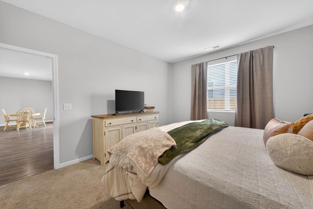 438 Lauren Ln, Chapel Hill, TN 37034