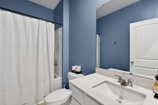 438 Lauren Ln, Chapel Hill, TN 37034