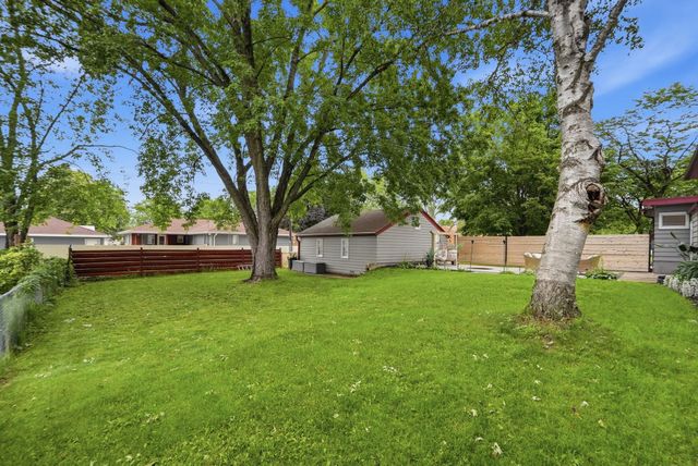 901 31st Avenue N, Saint Cloud, MN 56303