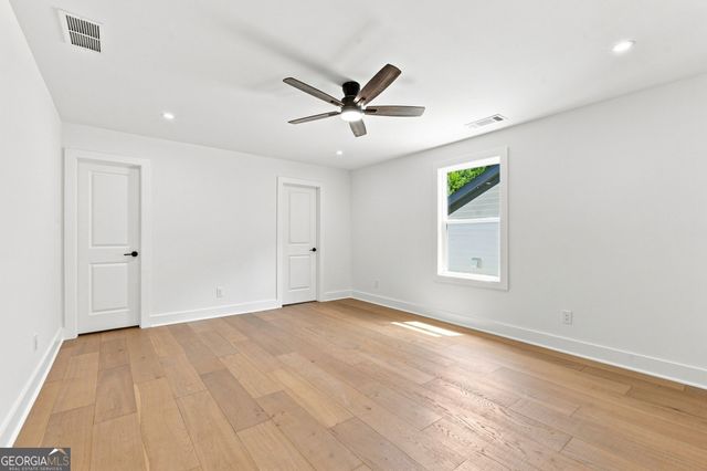5028 Hidden Branch Drive, Buford, GA 30518