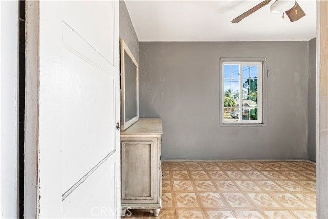 712 W 7th, Pomona, CA 91766