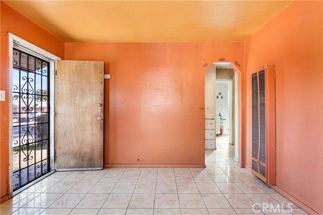 712 W 7th, Pomona, CA 91766