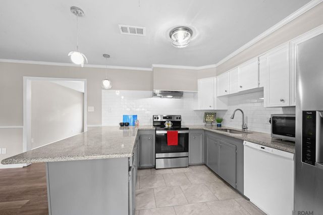 4092 Fleet Dr, Baton Rouge, LA 70809