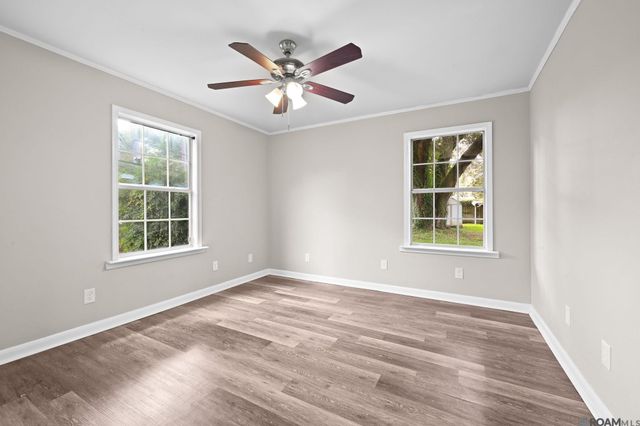 4092 Fleet Dr, Baton Rouge, LA 70809