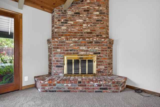 353 Deer River Way, Sacramento, CA 95831