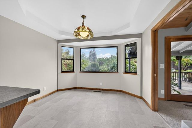 353 Deer River Way, Sacramento, CA 95831