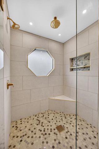 353 Deer River Way, Sacramento, CA 95831