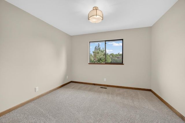 353 Deer River Way, Sacramento, CA 95831