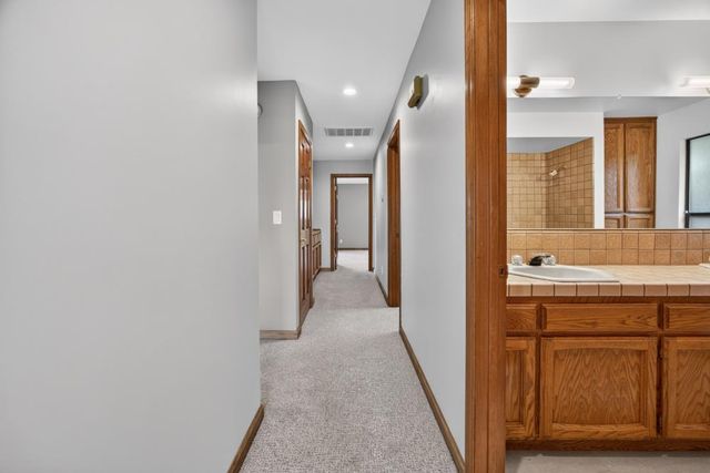 353 Deer River Way, Sacramento, CA 95831