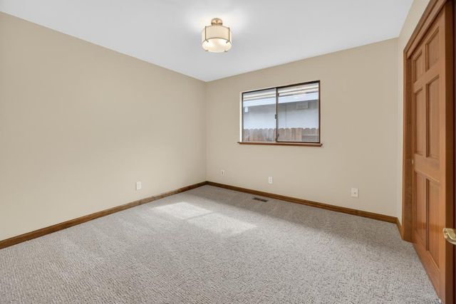 353 Deer River Way, Sacramento, CA 95831