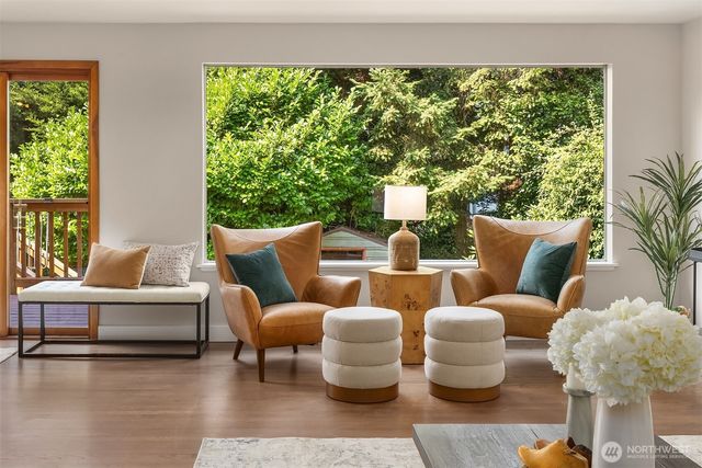 11215 Champagne Point Road NE, Kirkland, WA 98034