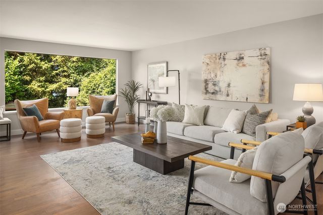 11215 Champagne Point Road NE, Kirkland, WA 98034
