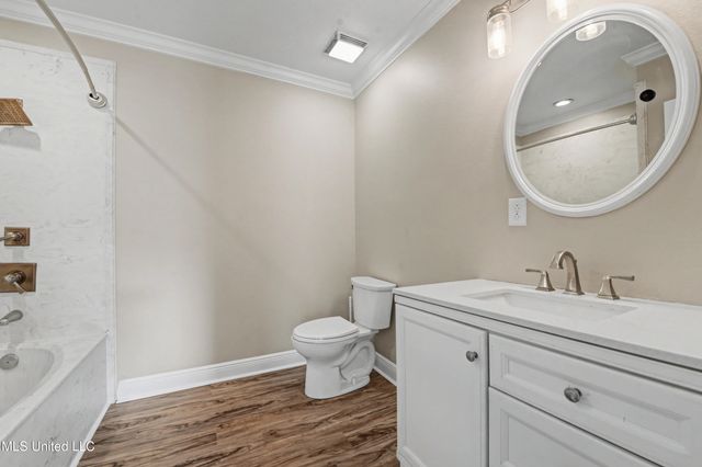 2058 Pascagoula Street, Pascagoula, MS 39567