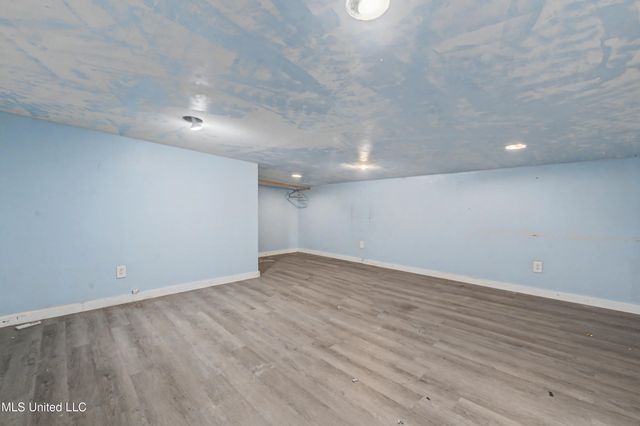 2058 Pascagoula Street, Pascagoula, MS 39567