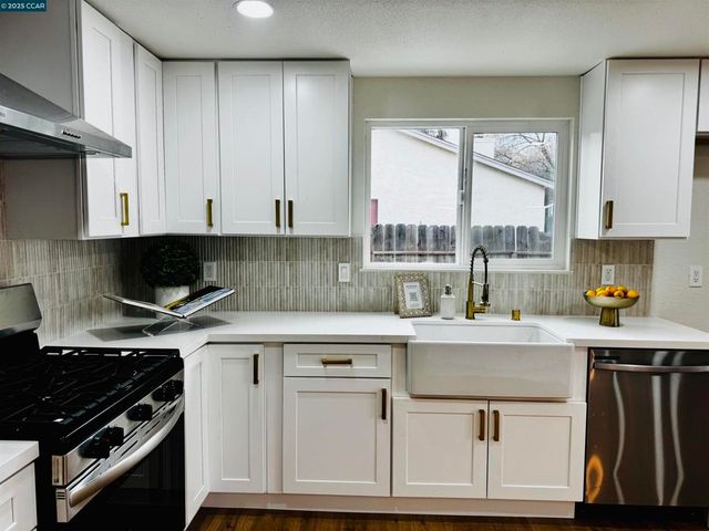 30 Greensboro Way, Antioch, CA 94509