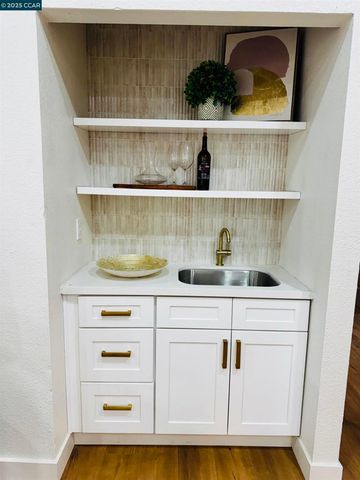 30 Greensboro Way, Antioch, CA 94509