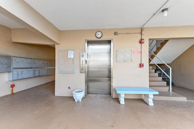 3200 NE 7th Court 205b, Pompano Beach, FL 33062