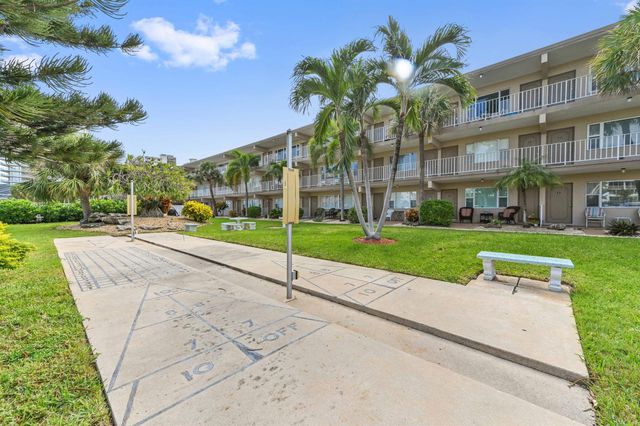 3200 NE 7th Court 205b, Pompano Beach, FL 33062