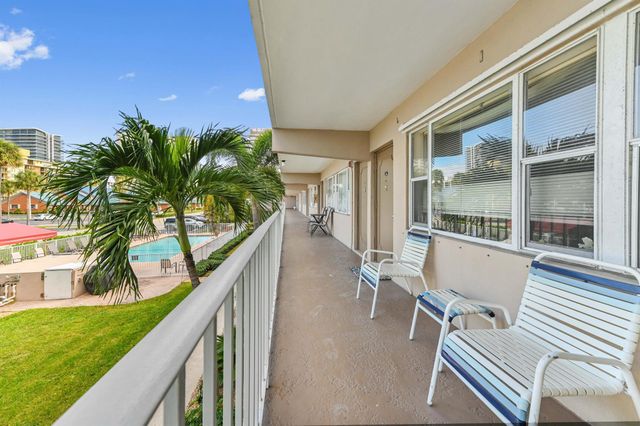 3200 NE 7th Court 205b, Pompano Beach, FL 33062