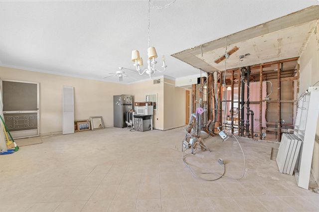 3200 NE 7th Court 205b, Pompano Beach, FL 33062