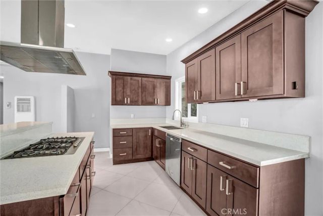 13581 Yosemite Drive, Westminster, CA 92683