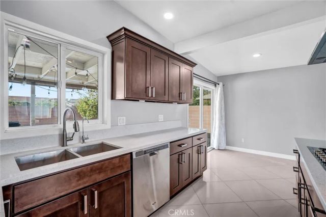 13581 Yosemite Drive, Westminster, CA 92683