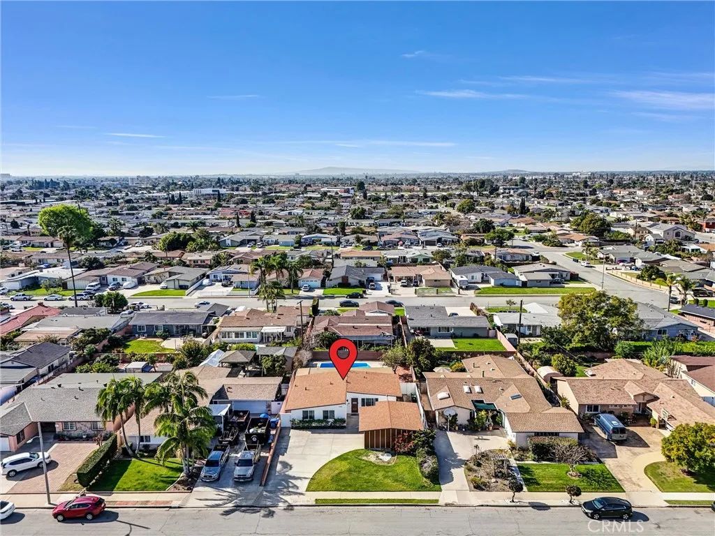 13581 Yosemite Drive, Westminster, CA 92683