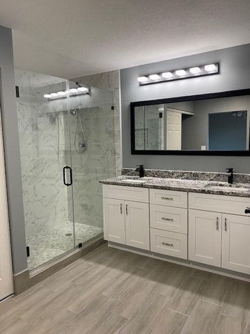 594 Springdale Circle 59-d, Palm Springs, FL 33461