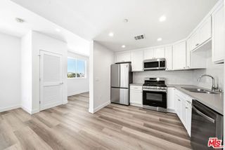 667 N Wilton Place 302, Los Angeles, CA 90004