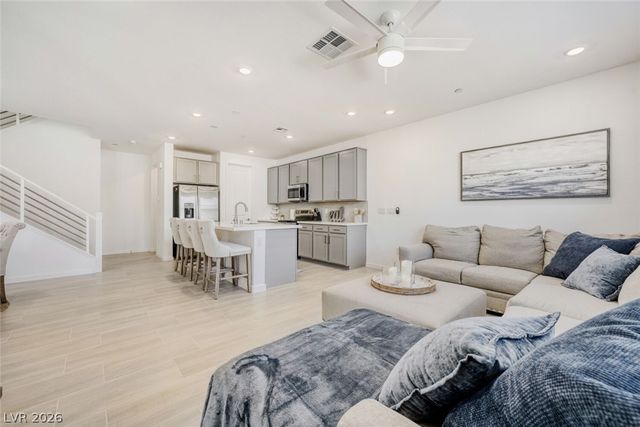 1579 Hopeful Lark Lane, Las Vegas, NV 89138