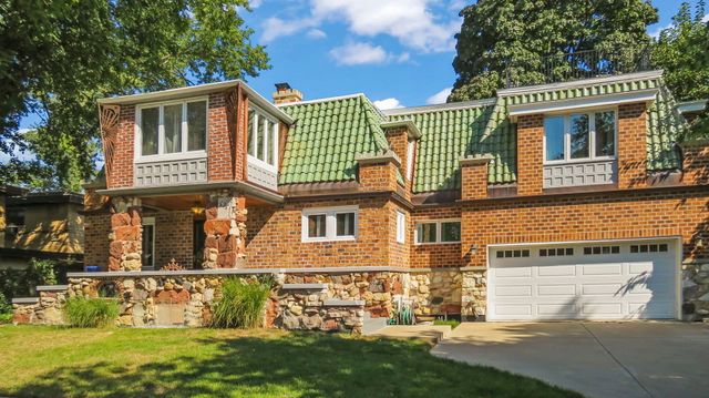 535 N Ashland Avenue, La Grange Park, IL 60526