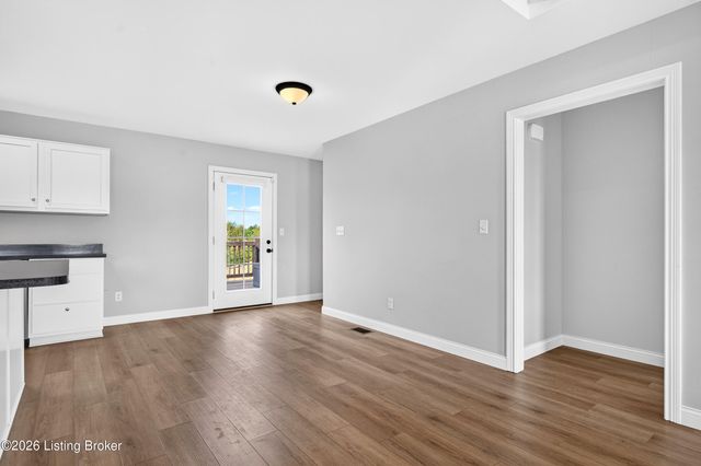 219 Cassidy Dr, Taylorsville, KY 40071