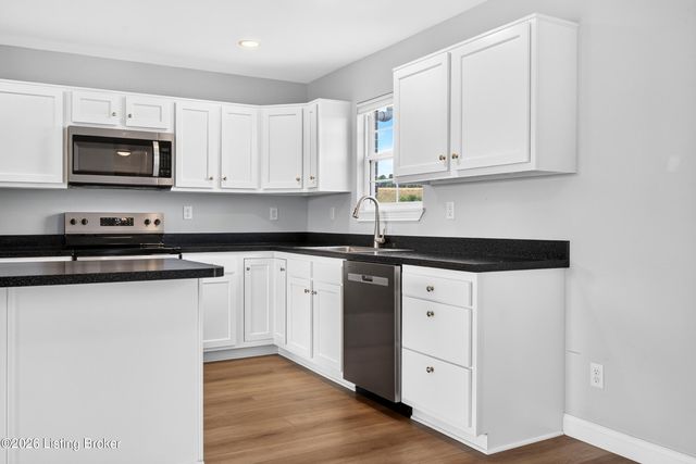 219 Cassidy Dr, Taylorsville, KY 40071