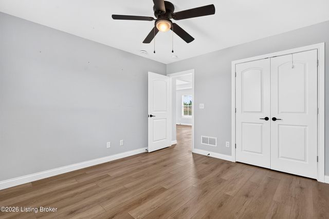 219 Cassidy Dr, Taylorsville, KY 40071