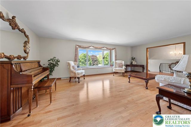 947 Tamenend Road, Moore Twp, PA 18014