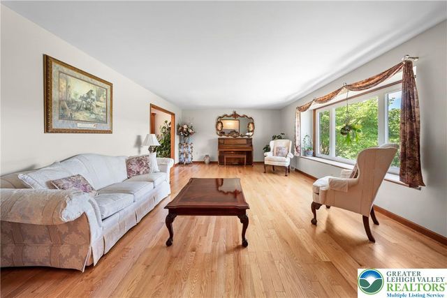 947 Tamenend Road, Moore Twp, PA 18014