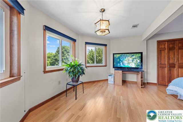 947 Tamenend Road, Moore Twp, PA 18014