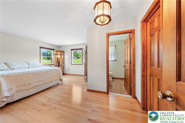 947 Tamenend Road, Moore Twp, PA 18014