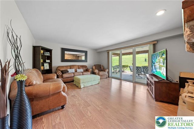 947 Tamenend Road, Moore Twp, PA 18014