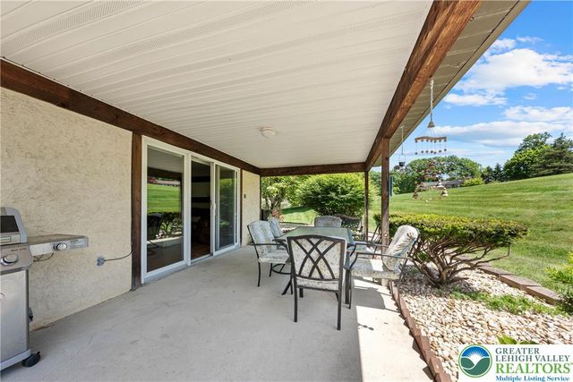 947 Tamenend Road, Moore Twp, PA 18014