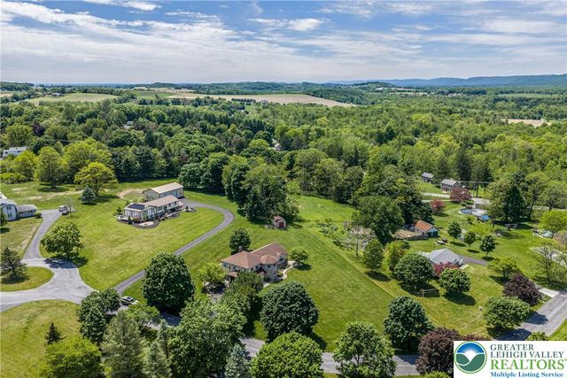 947 Tamenend Road, Moore Twp, PA 18014