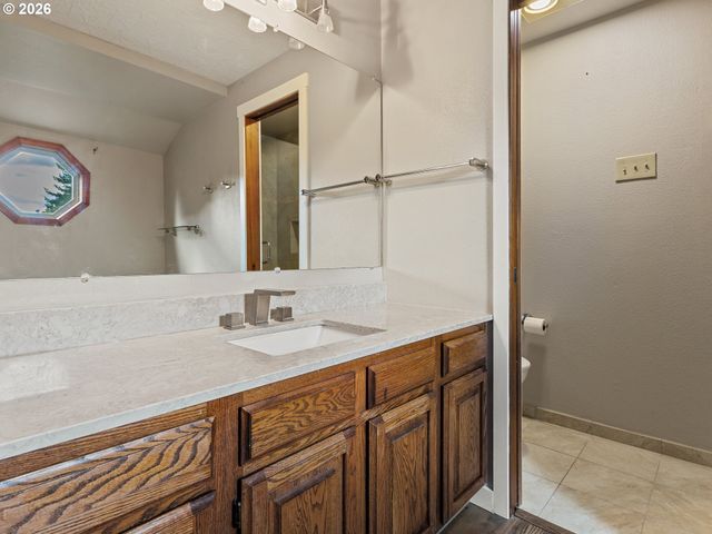 16018 Ne 36TH Ave, Ridgefield, WA 98642