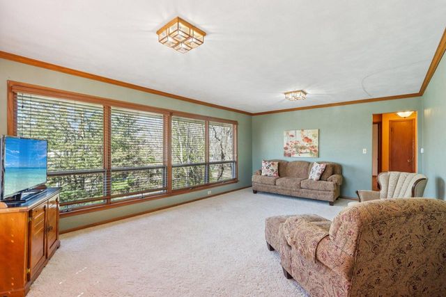 428 Ridge AVENUE, Burlington, WI 53105