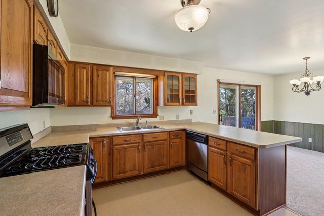428 Ridge AVENUE, Burlington, WI 53105